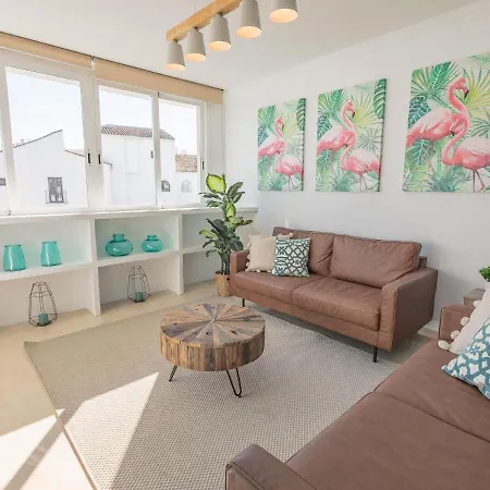Vacation I Terrazas De Banus, Romantic, Jacuzzi, Pet-friendly, Cosy Duplex Penthouse, 2min Walk To Marina Daire Marbella