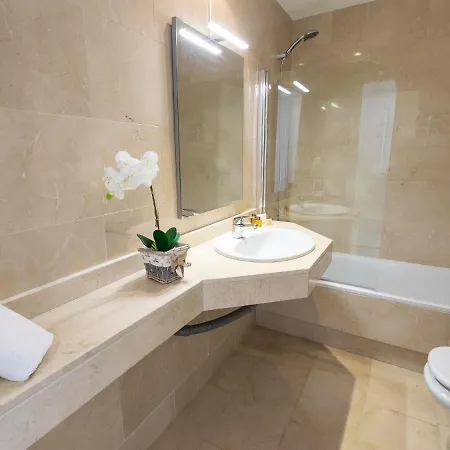 Apartment Vacation Marbella: Romantic Duplex Penthouse Near Marina