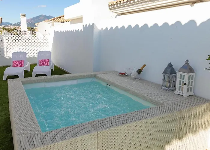 Vacation I Terrazas De Banus, Romantic, Jacuzzi, Pet-friendly, Cosy Duplex Penthouse, 2min Walk To Marina Apartament Marbella
