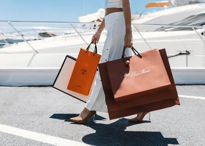 Vacation I Terrazas De Banus, Romantic, Jacuzzi, Pet-friendly, Cosy Duplex Penthouse, 2min Walk To Marina *