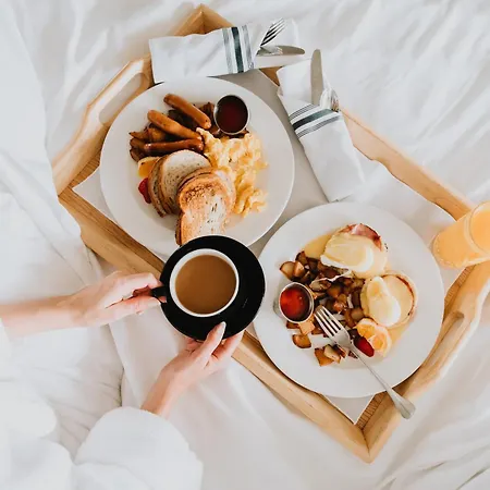 Vacation I Terrazas De Banus, Romantic, Jacuzzi, Pet-friendly, Cosy Duplex Penthouse, 2min Walk To Marina *